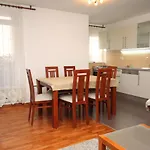 With A Parking Space - 5989 Apartmán